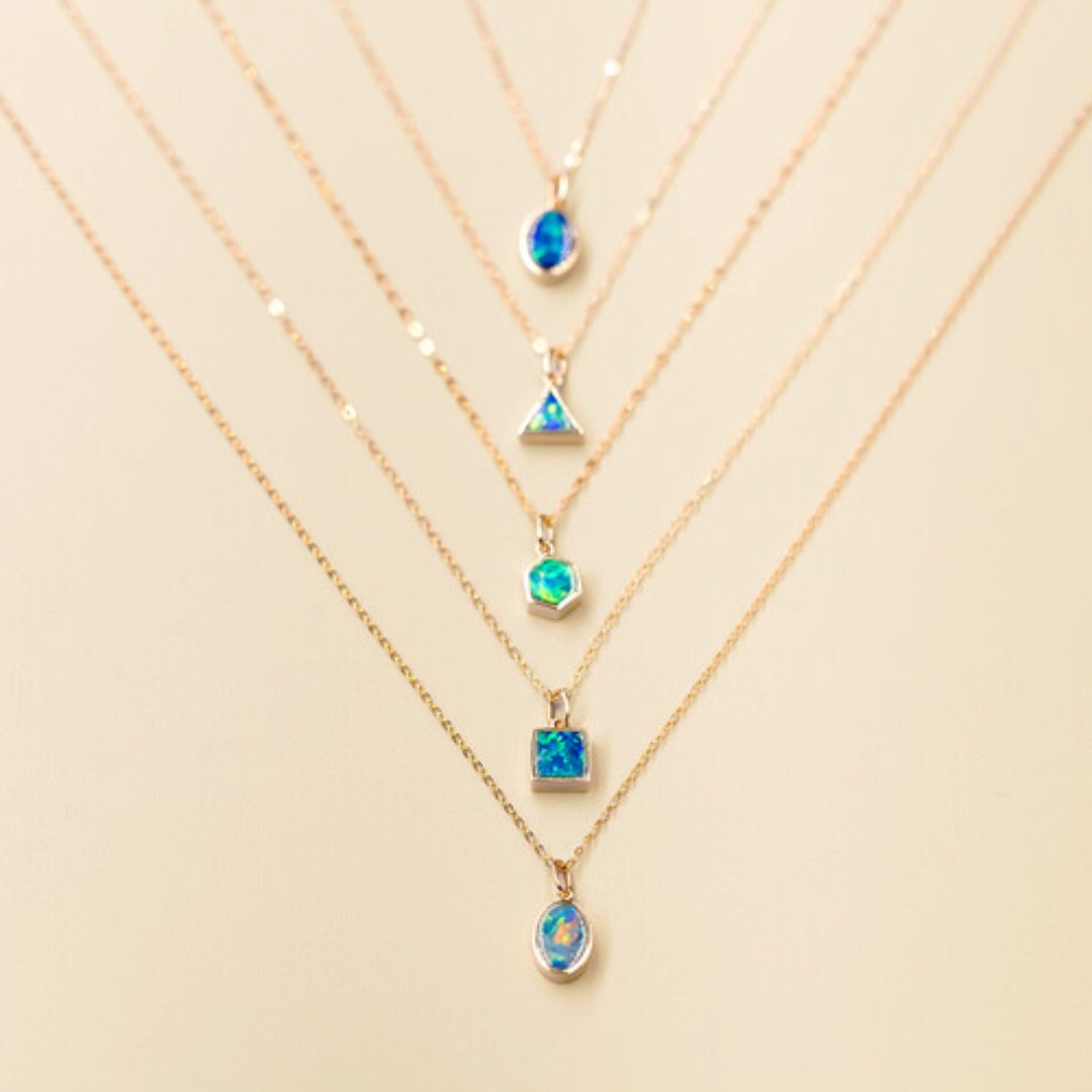 5 Ketten untereinander der Forma d'Oro Kollektion - FAERELLI