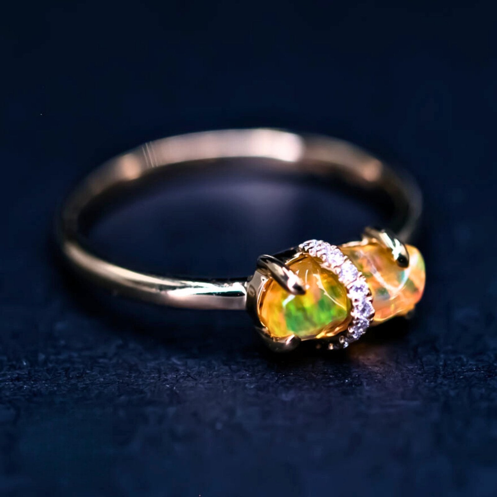 Opal-Ring - High Jewelry | FAERELLI - FAERELLI
